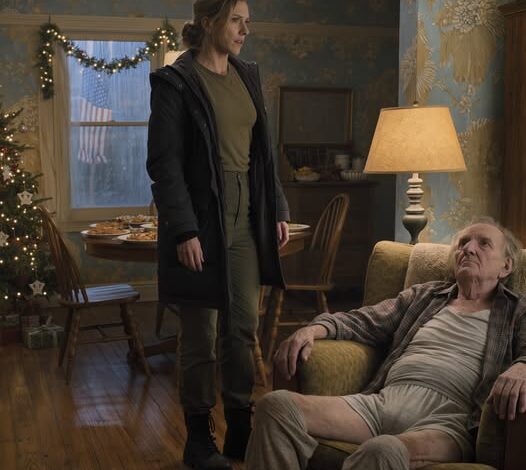 A fiam az arcomba kiabált, összetörte a telefonomat, és bezárt a kabinba, elvágva minden utat a segítséghívás előtt, mielőtt elindult volna egy hajóútra a feleségével és annak anyjával. Azt hitte, teljesen tehetetlenül hagyott.